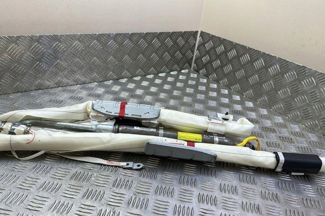 850202P500 Подушка безопасности (AIRBAG) шторка боковая правая купить Павлоград