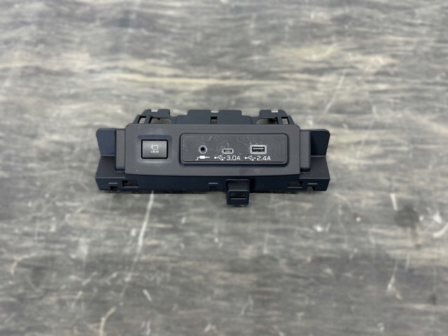 SUBARU 86257AN10A в наличии Ужгород