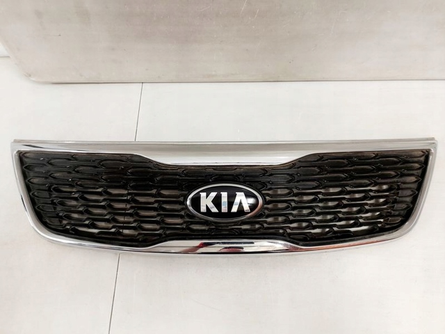863502P500 HYUNDAI Решетка радиатора купить в Тернополь