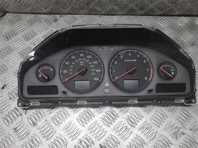 VOLVO 8637995 в наличии Черновцы
