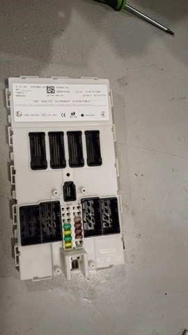 8733501 BMW купить в Украина