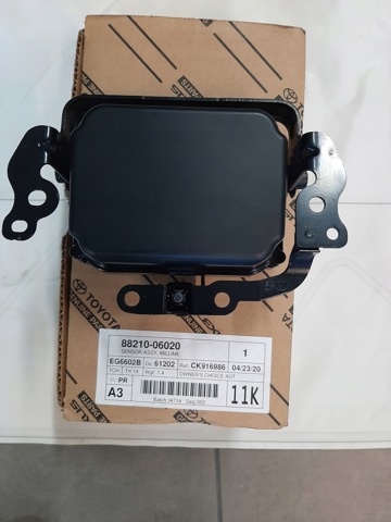 8821006020 TOYOTA Радарный датчик дистанции купить в Ирпень
