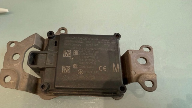 88210F4050 Радарный датчик дистанции купить Ровно