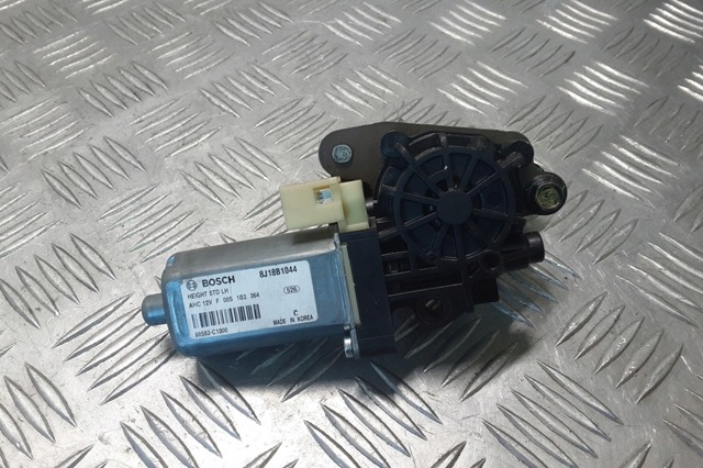 88582C1000 HYUNDAI купить в Николаев