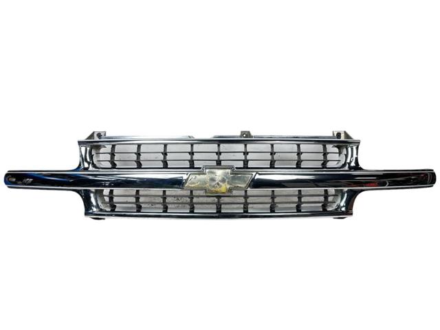 Решетка радиатора Chevrolet Tahoe