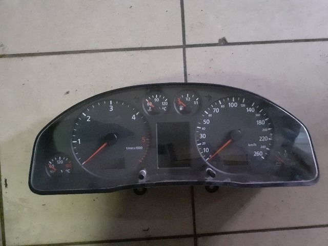 VAG 8D0920931T Приборная доска (щиток приборов) в наличии Житомир