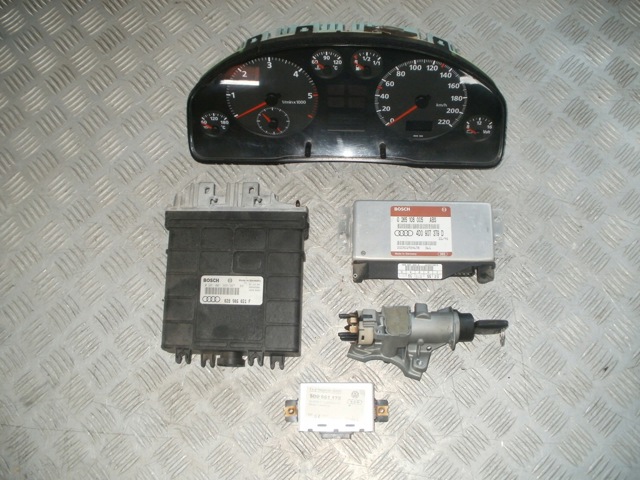 8D0951173 VAG купить в Сумы