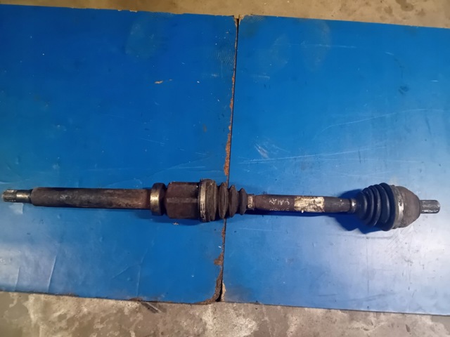 8G913B436BB FORD Полуось (привод) передняя правая купить в Каменское