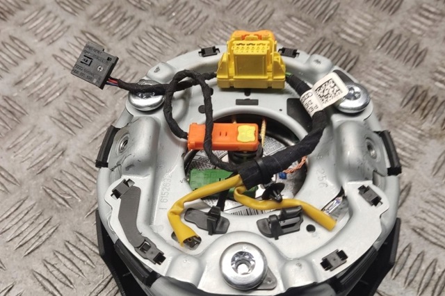 VAG 8K0880201AG Подушка безопасности (AIRBAG) водительская в наличии Полтава
