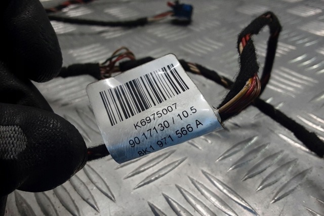 VAG 8K1971566A в наличии Украина