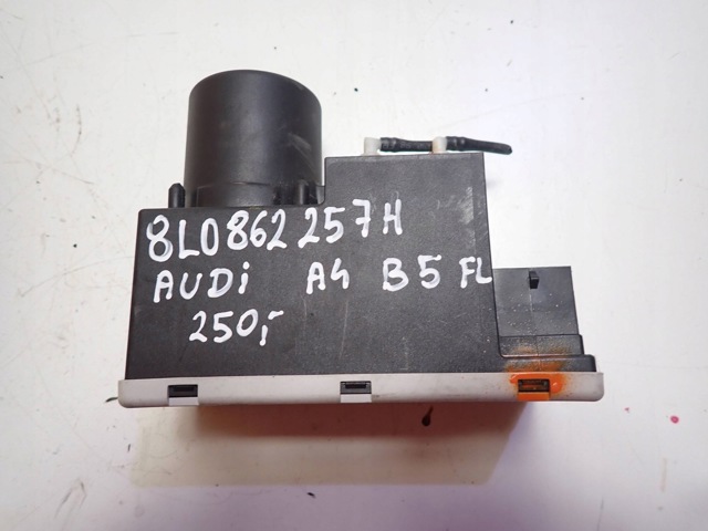 VAG 8L0862257H в наличии Запорожье