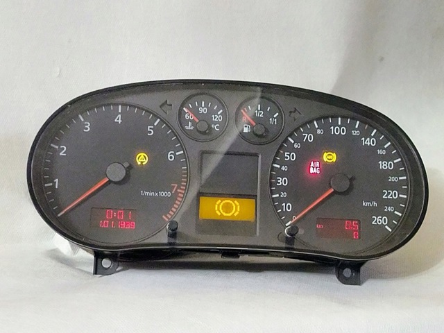 8L0920900CX Приборная доска (щиток приборов) купить Киев