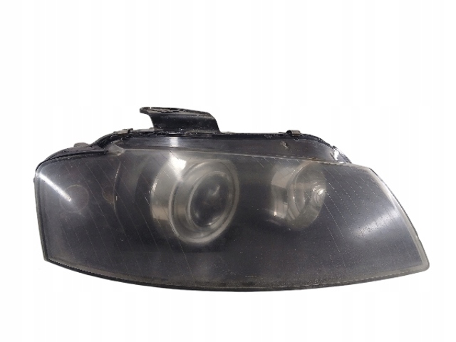 VAG 8P0941004S Правая фара в наличии Полтава
