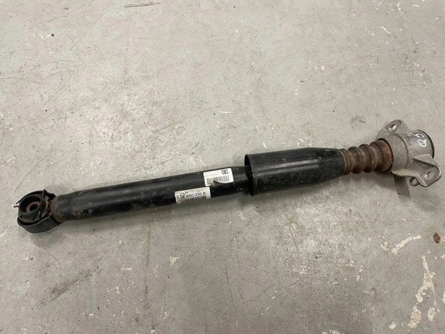 8R0513035 VAG