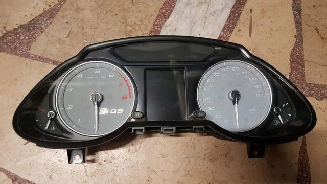 VAG 8R0920982C Панель приборов в наличии Ровно