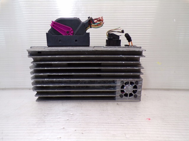 8T0035223C VAG Усилитель звука аудиосистемы купить в Винница