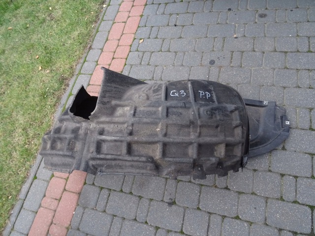 VAG 8U0821172 в наличии Ровно