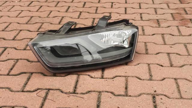 VAG 8U0941003F Левая фара в наличии Ирпень