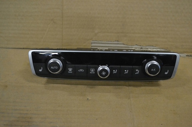 Блок управления печкой 8V0820043Q VAG