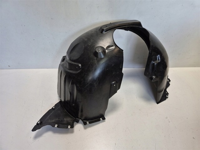 8V0821172M VAG купить в Ужгород