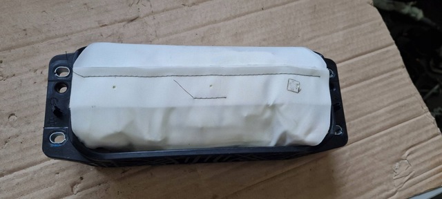 8W0880204G VAG Подушка безопасности (AIRBAG) пассажирская купить в Черкассы