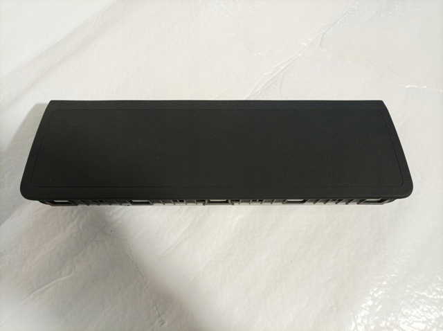 8W0880842E Подушка безопасности (AIRBAG) пассажирская, защиты коленей купить Днепр