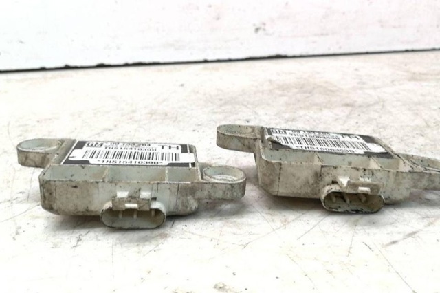 Датчик Эйрбэг передний 9133264 OPEL