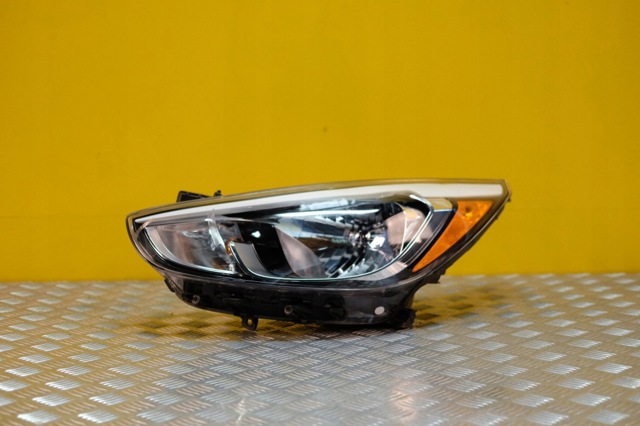 921011R710 Фара левая купить Николаев