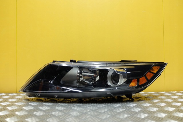 HYUNDAI 921012T121 Фара левая в наличии Черновцы