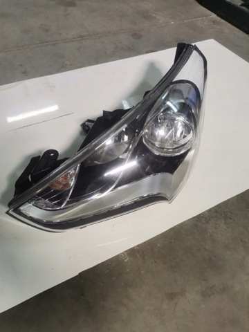 Фара левая передняя 921012V030 HYUNDAI