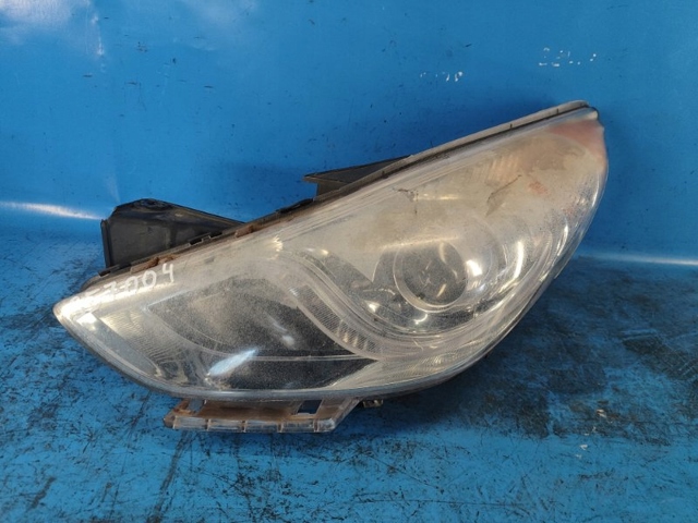 HYUNDAI 921014R050 Левая фара в наличии Украина