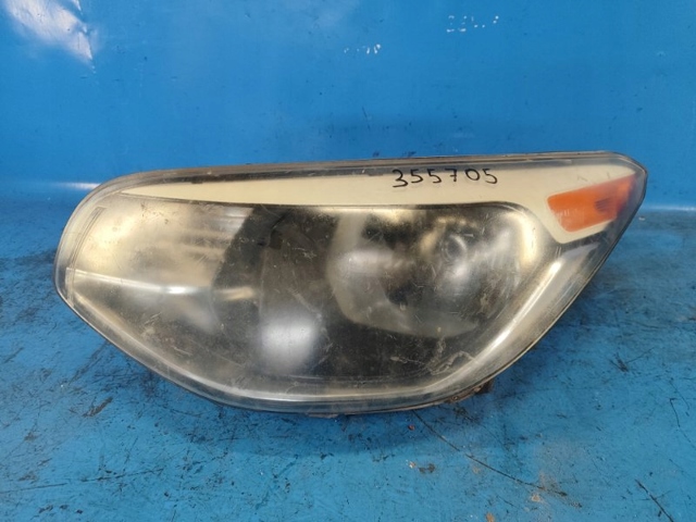92101B2270 HYUNDAI Фара левая купить в Житомир