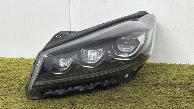HYUNDAI 92101C5620 Фара левая в наличии Винница