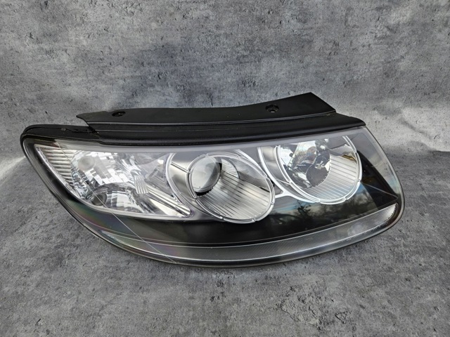 921022B000 HYUNDAI Правая фара купить в Житомир