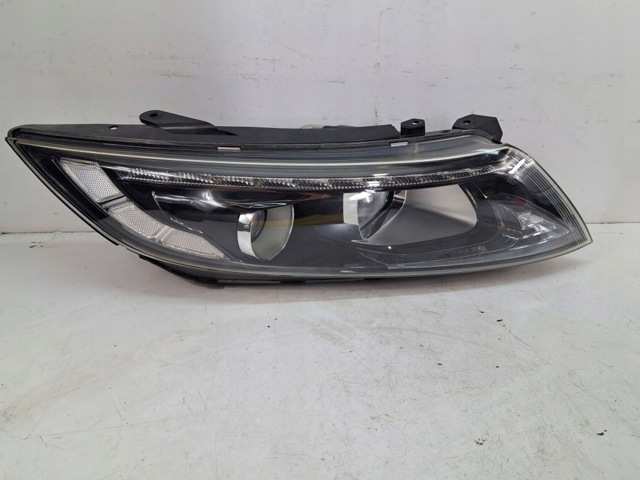 921022T520 HYUNDAI Фара правая купить в Хмельницкий
