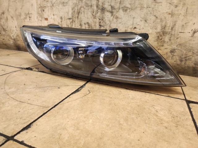 921022T570 HYUNDAI Правая фара купить в Ровно