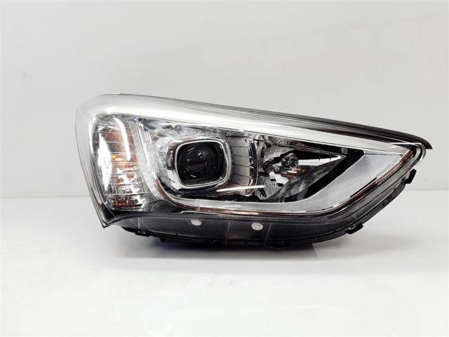 HYUNDAI 921022WXXX Фара правая в наличии Винница