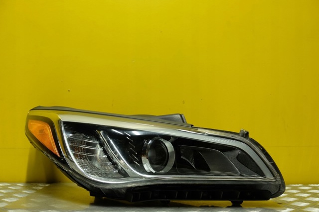 HYUNDAI 92102C2100 Правая фара в наличии Николаев