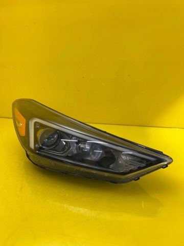 HYUNDAI 92102D3650 Фара правая в наличии Николаев