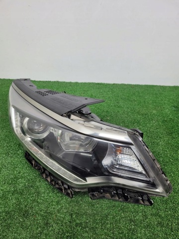 Фара передняя правая 92102D4150 HYUNDAI
