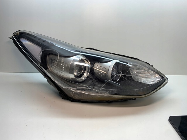 92102F1110 HYUNDAI Фара правая купить в Сумы