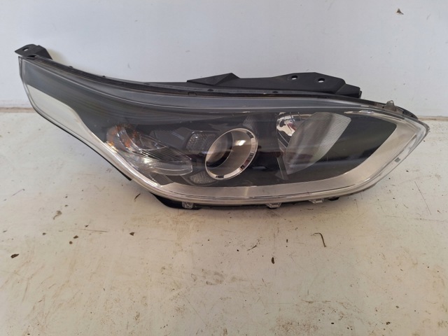 92102J7051 Hyundai/Kia