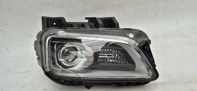 92102J9100 HYUNDAI Фара правая купить в Днепр