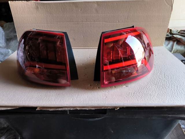 92402C5500 HYUNDAI Фонарь задний правый внешний купить в Житомир