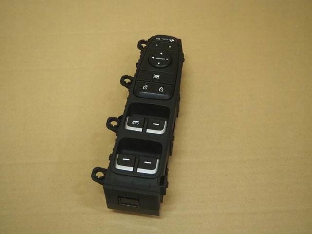 HYUNDAI 93570G5040 в наличии Запорожье