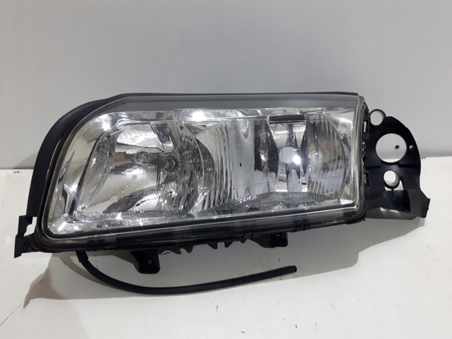9484257 VOLVO Фара левая купить в Сумы