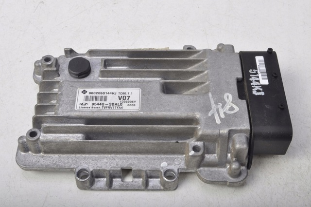 HYUNDAI 954403BAL0 в наличии Полтава