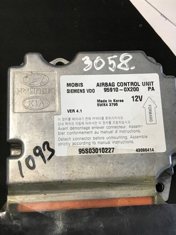 HYUNDAI 959100X200 в наличии Чернигов