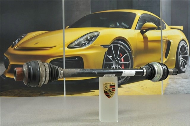 PORSCHE 95B501204C в наличии Одесса