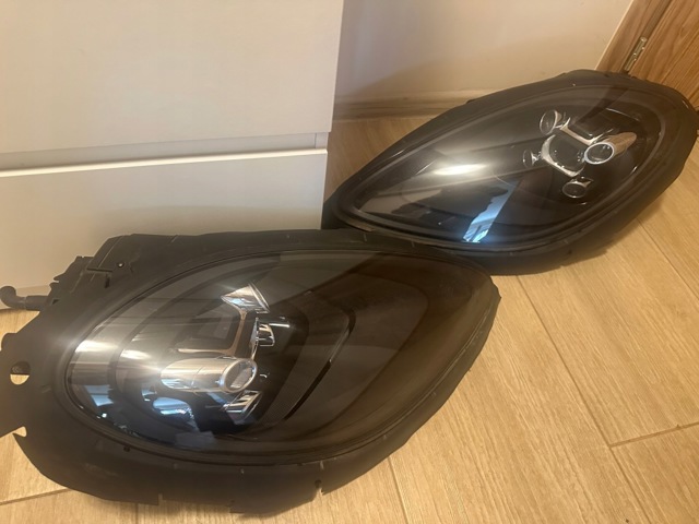 PORSCHE 95B941079Q в наличии Павлоград